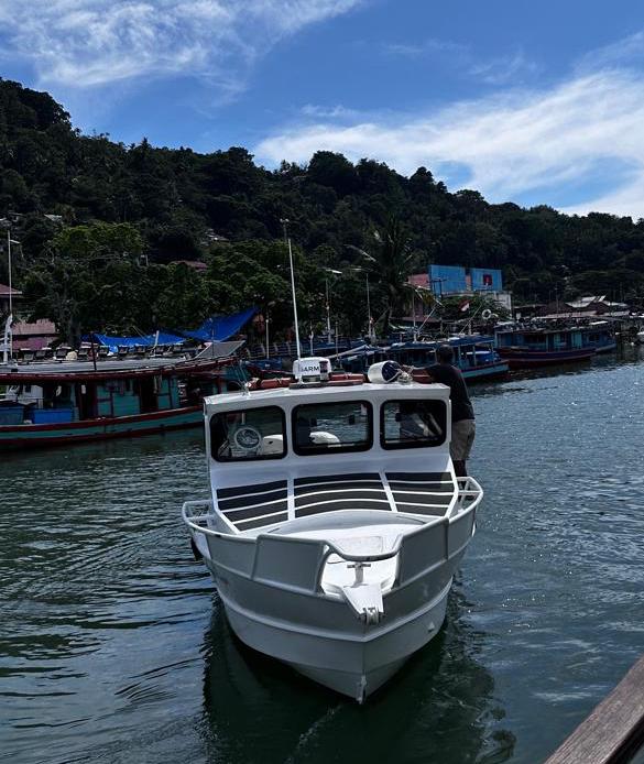Nyanyian Hujan front view